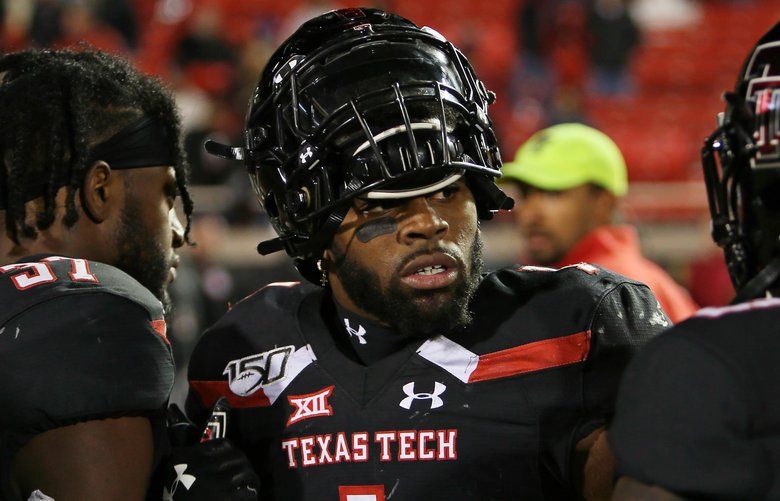 Texas Tech football alums: Jordyn Brooks solid in first career playoff game