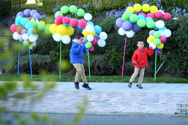 Balloons Front Multi Color Large