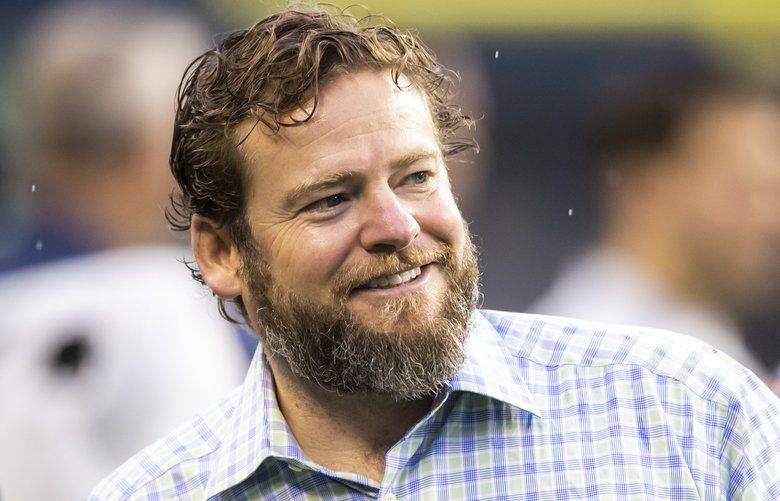 If the Seahawks let GM John Schneider go to Green Bay, they'd