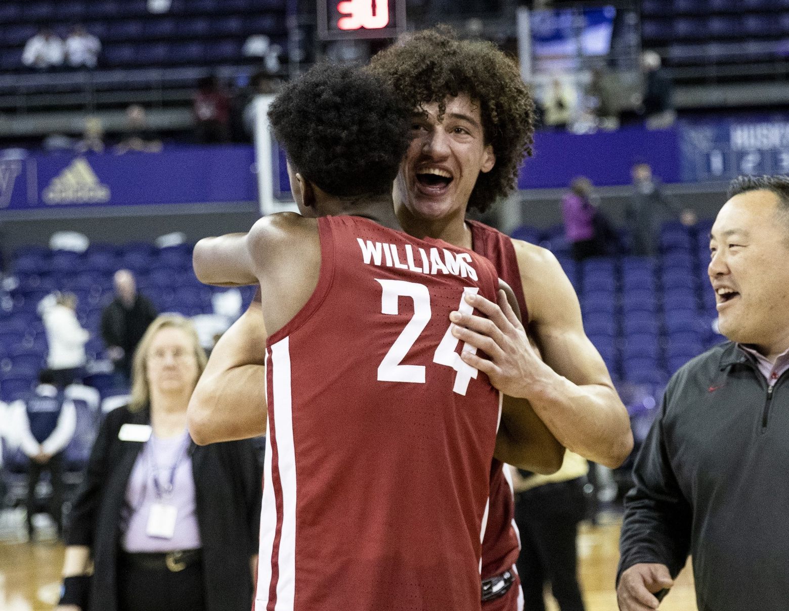 WSU forward CJ Elleby tosses name into NBA draft pool