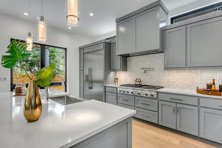 Kitchen Remodeling: Transforming Your Cooking Space right into a Culinary Haven