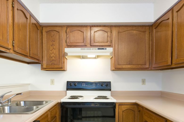 How To Re Worn Kitchen Cabinets, Restoration Wood Kitchen Cabinets