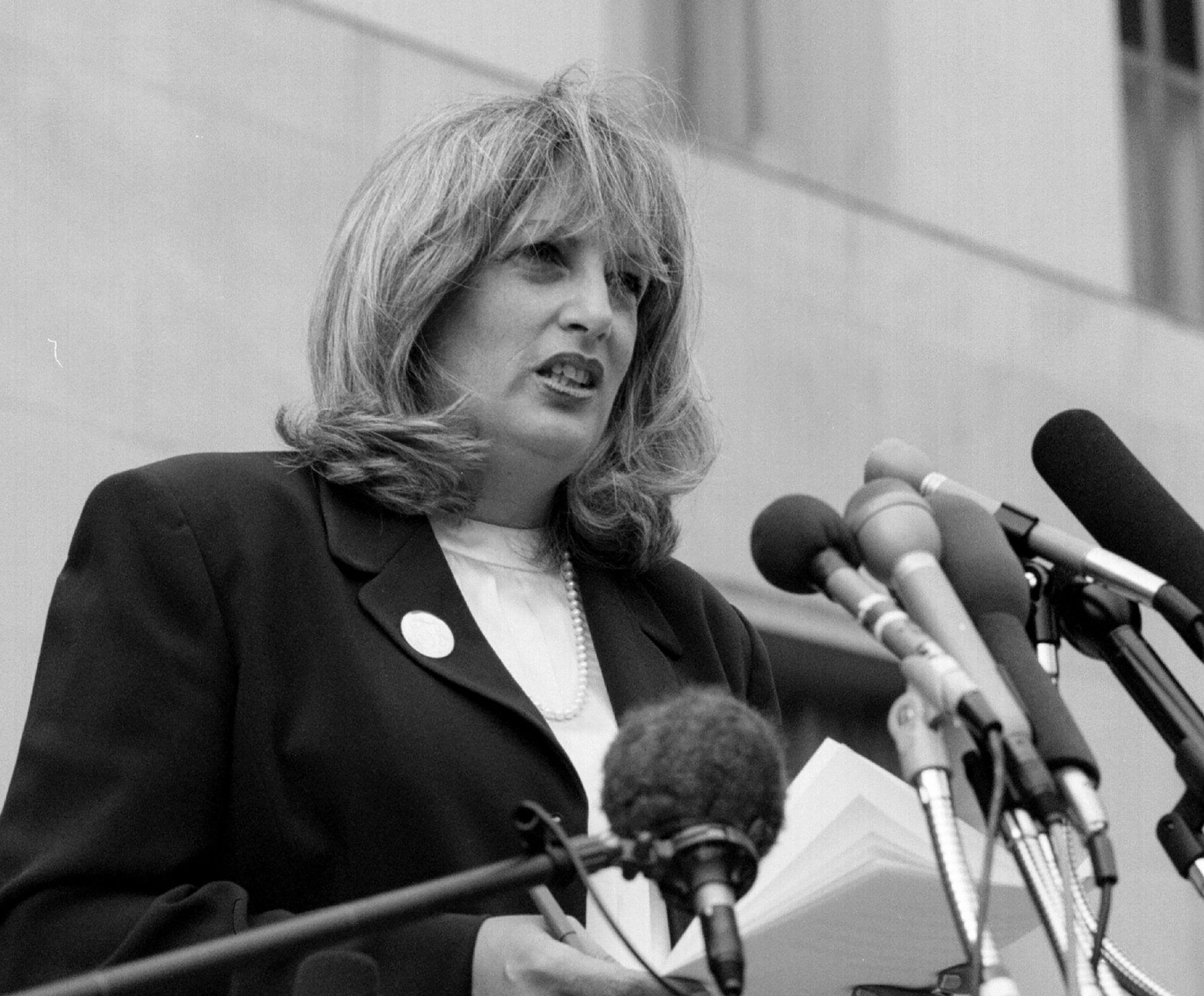 Трипп. Linda Tripp. Linda c. Tripp. The Washington Post Левински.