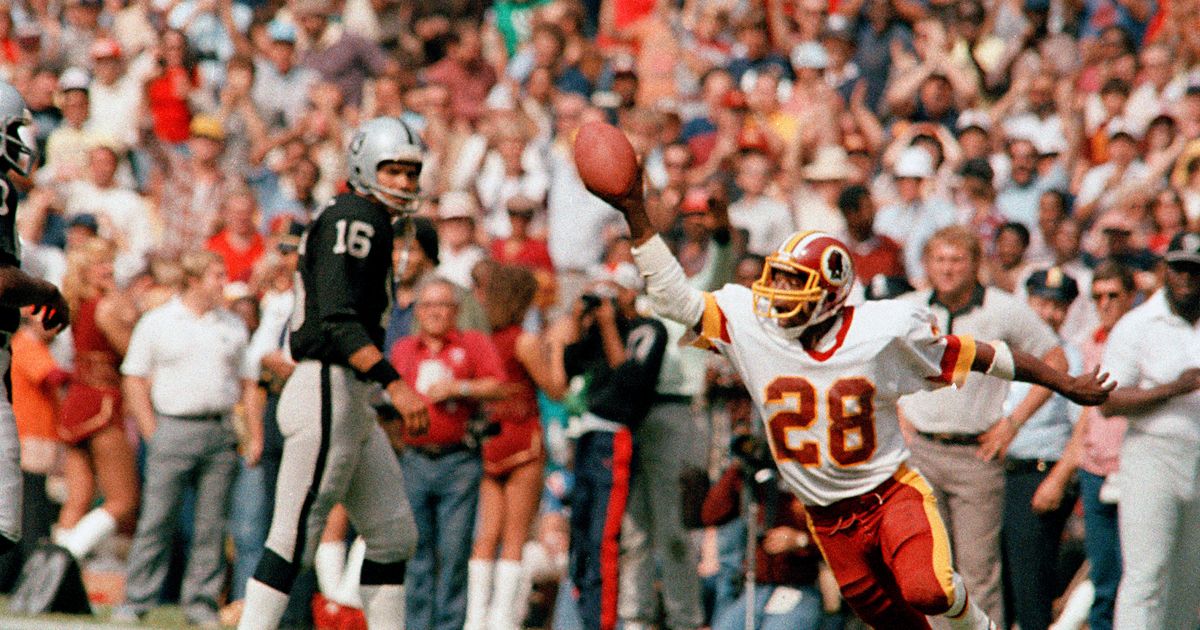 FILE - In this Oct. 2, 1988 file photo, Washington Redskins