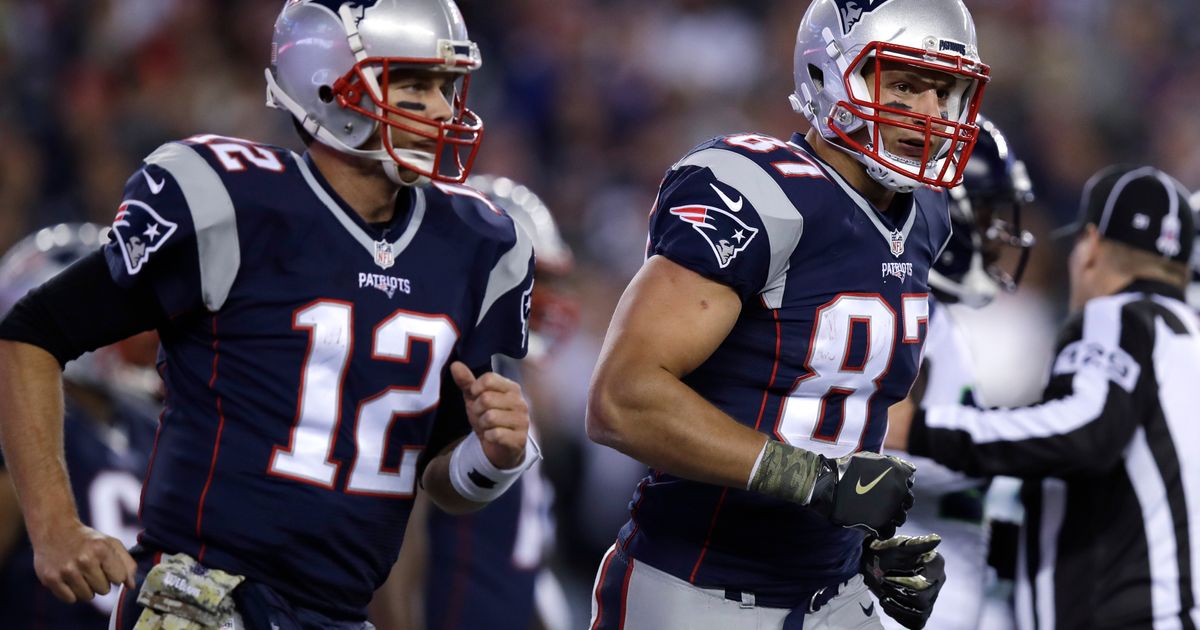 Tom Brady Claims Rob Gronkowski Is 'Obviously the Greatest Tight