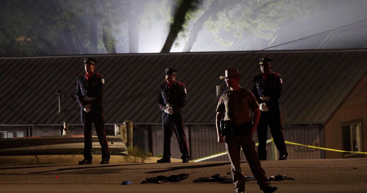 Texas police officer killed, 2 others wounded in shooting | The Seattle ...