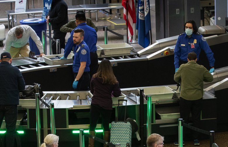TSA employees at SeaTac, other airports must now wear masks to slow spread of coronavirus The