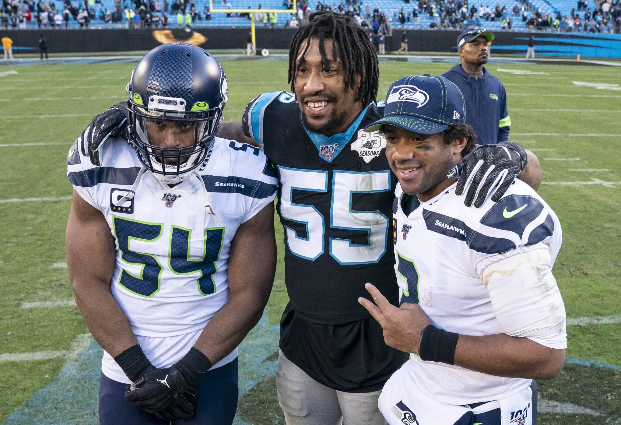 Seattle Seahawks reunite with former first-round pick LB Bruce Irvin