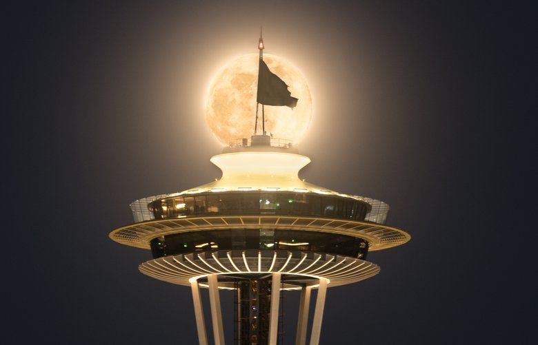 Apollo 11, the Space Needle and the Moon Shot - Magazine