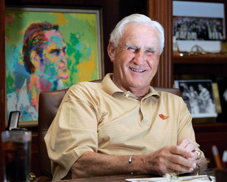 Hall of Famer Larry Csonka remembers Don Shula as coach who won 'within the  rules'