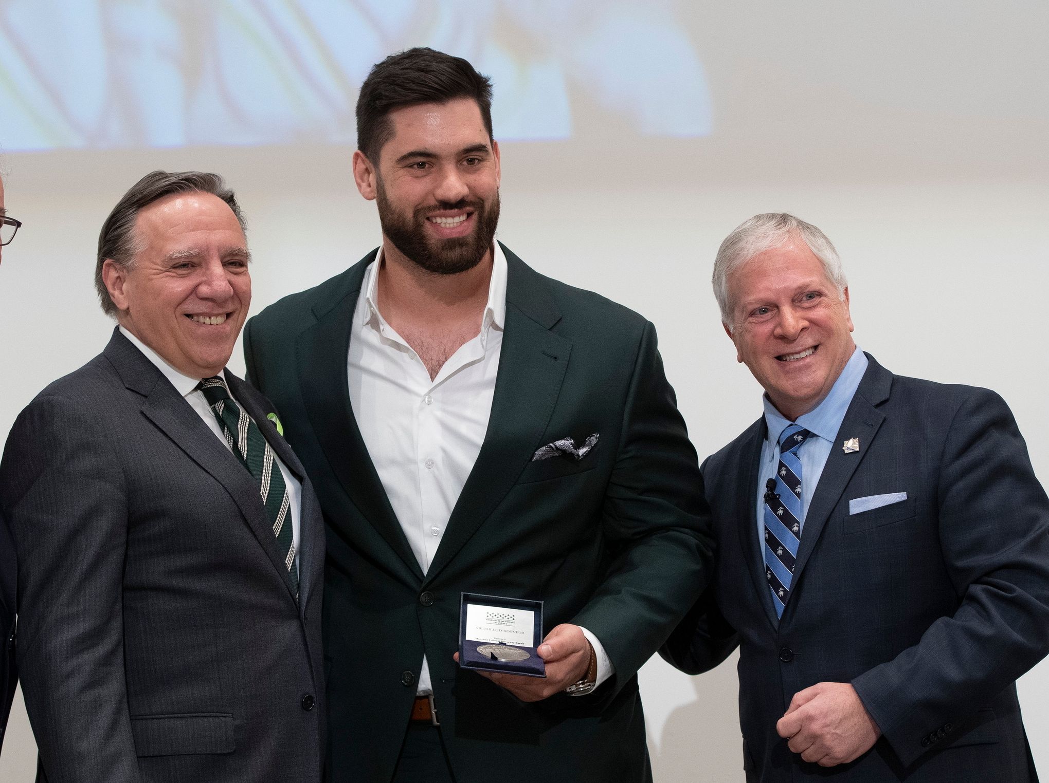 Kansas City OL Laurent Duvernay-Tardif graduated from medical school on  Tuesday