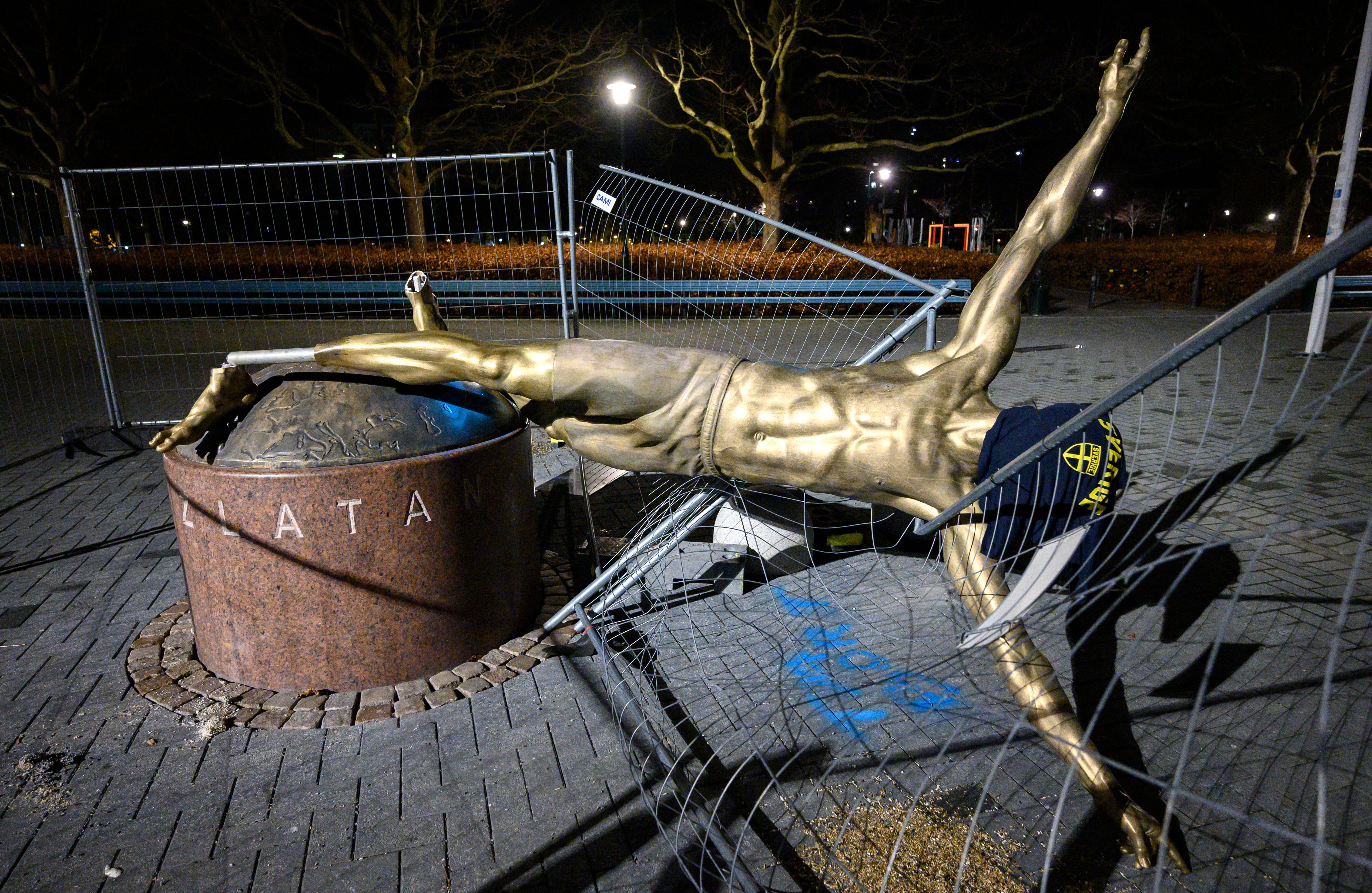 Ibrahimovic statue to remain in Malmo despite vandalism | The