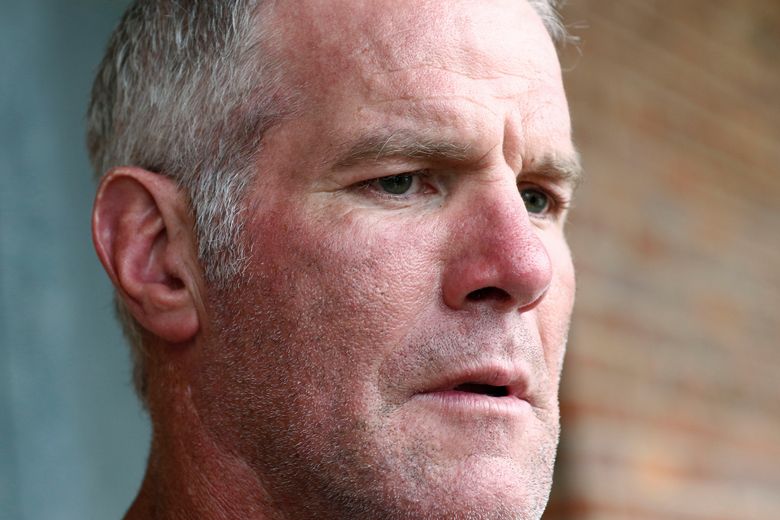 Brett Favre to Repay $1.1 Million for Speeches He Didn't Make, Auditor Says  - The New York Times