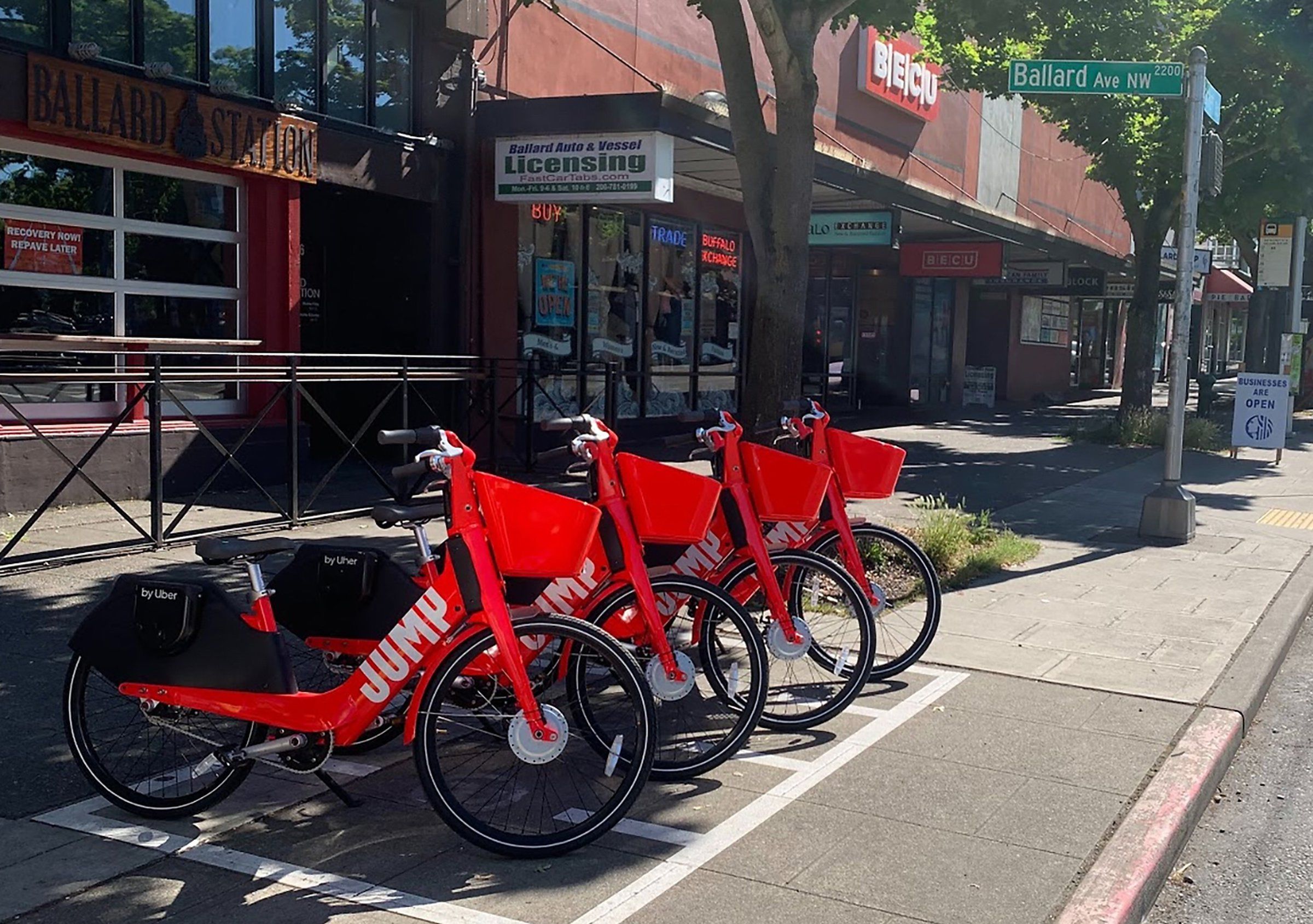 Red uber online bikes