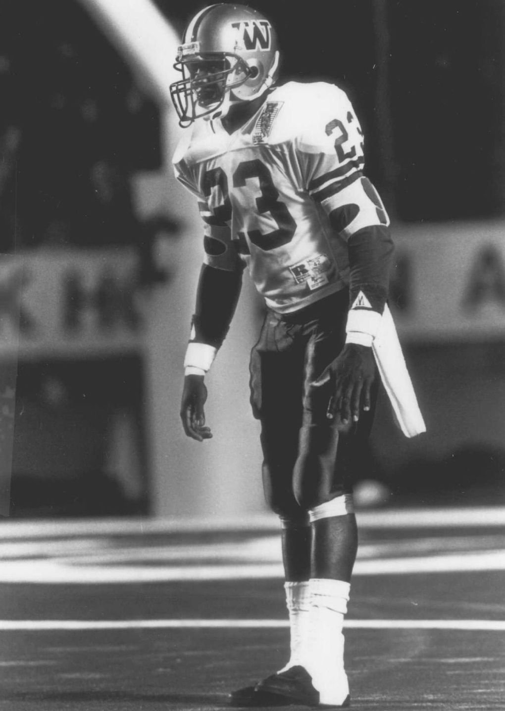 Walter Bailey with the Huskies in 1991. (Seattle Times file photo)