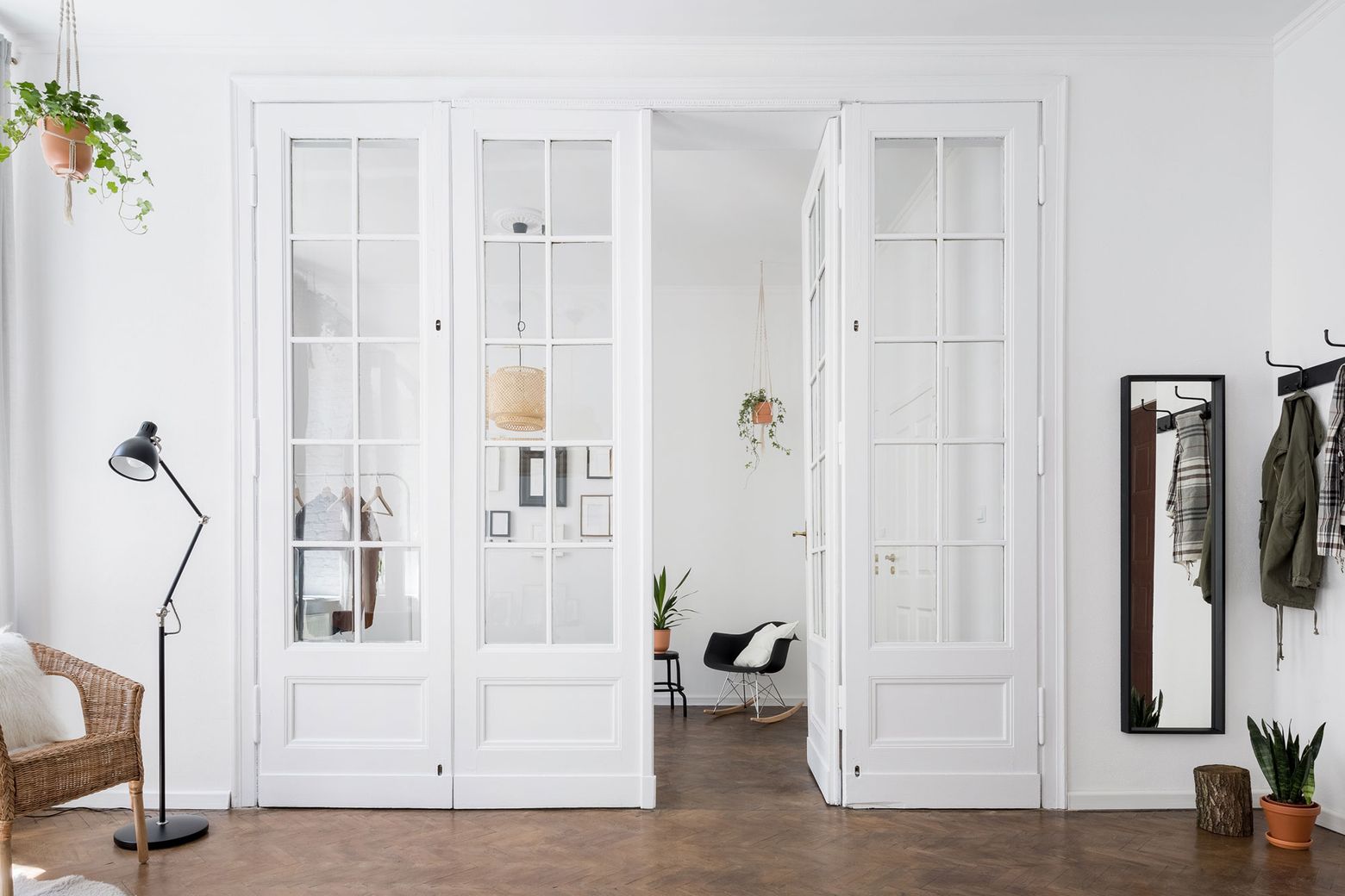 Pacific Door Inc. – Doors, Hardware, Mouldings