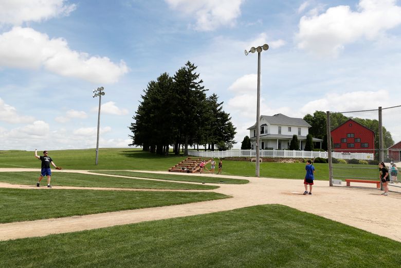 MLB commissioner says there'll be a Field of Dreams game in Iowa
