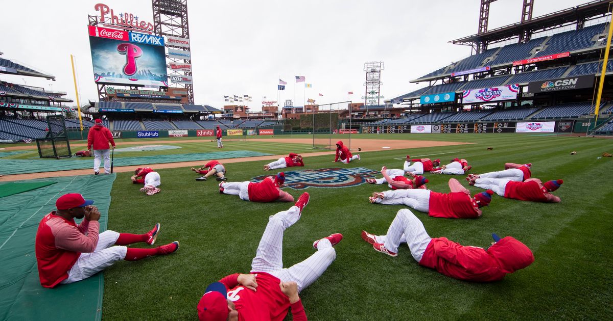 Philadelphia Phillies Institute New Autograph Policy During Spring Training  Over Coronavirus Concerns - CBS Philadelphia