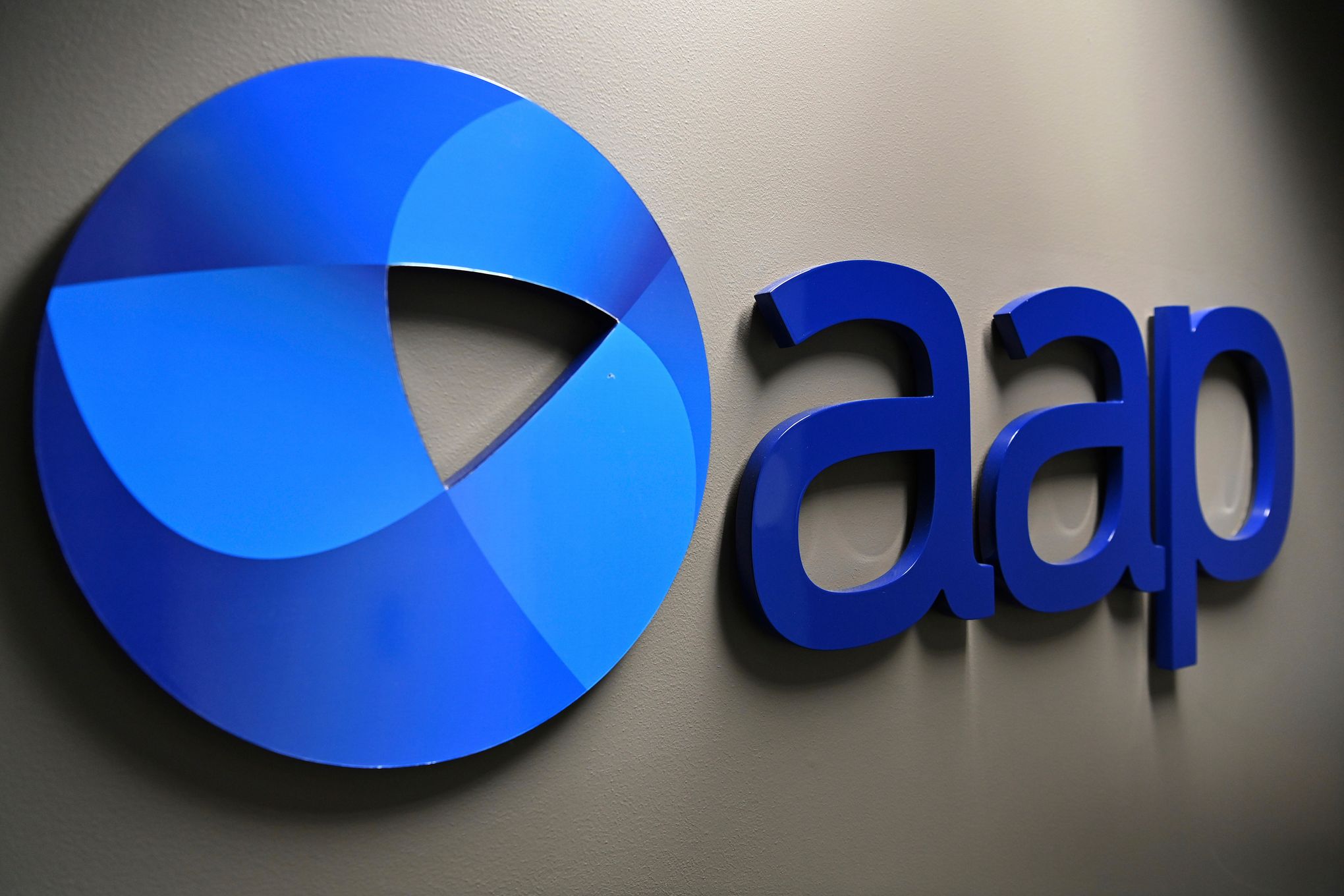 AP to media: Drop the I-word | LAist, image size:2040x1360