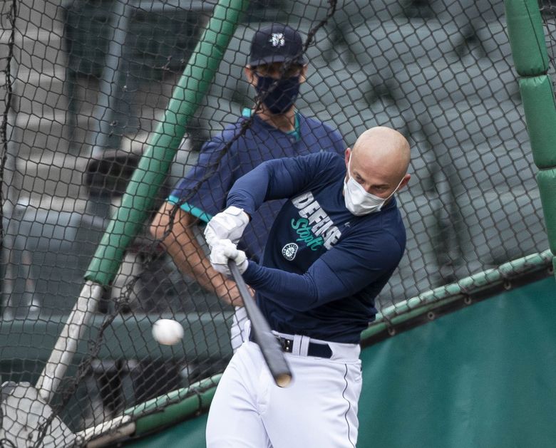 Mariners Mitch Haniger resumes workouts after ruptured testicle