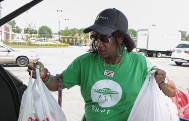 In this file photo, Shipt shopper Gina Moorman of Detroit, loads grocery to her car after she finishes shopping for a customer at Meijer, Thursday, June 22, 2017 in Detroit. A new pay structure is causing some Shipt workers to plan a “walk off” Wednesday. (Junfu Han/Detroit Free Press/TNS) 1714603 1714603