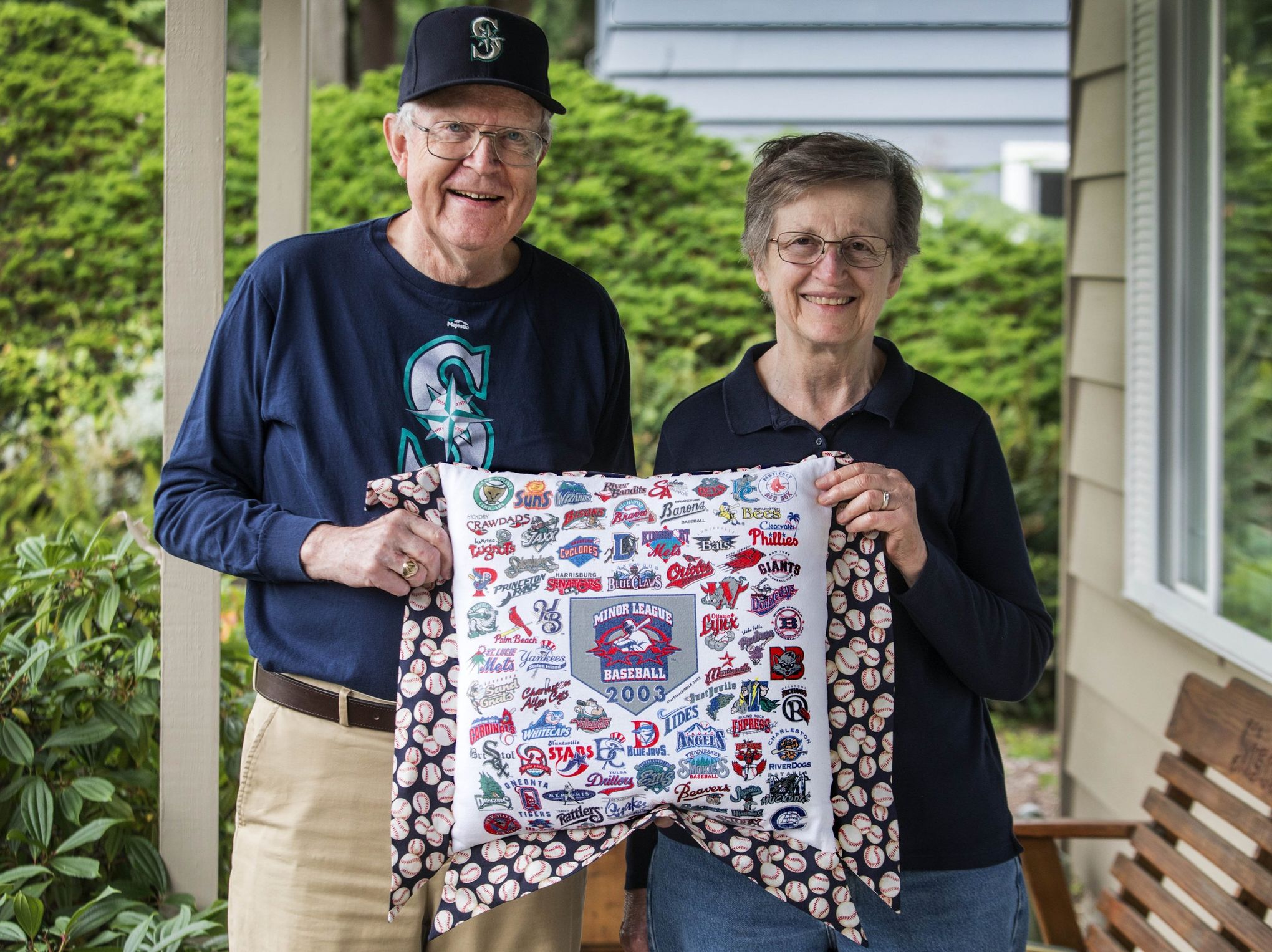323 ballparks down, only 2 to go: Lynnwood couple's quest on hold