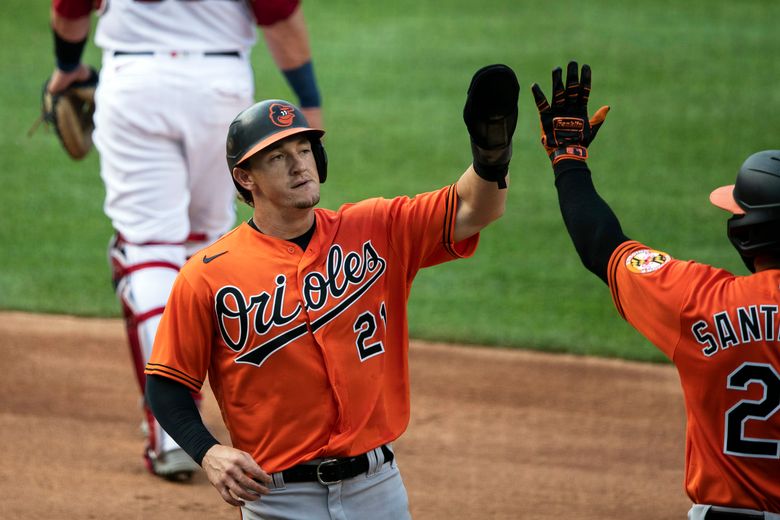 Orioles 1B Mancini expects to miss season to treat cancer