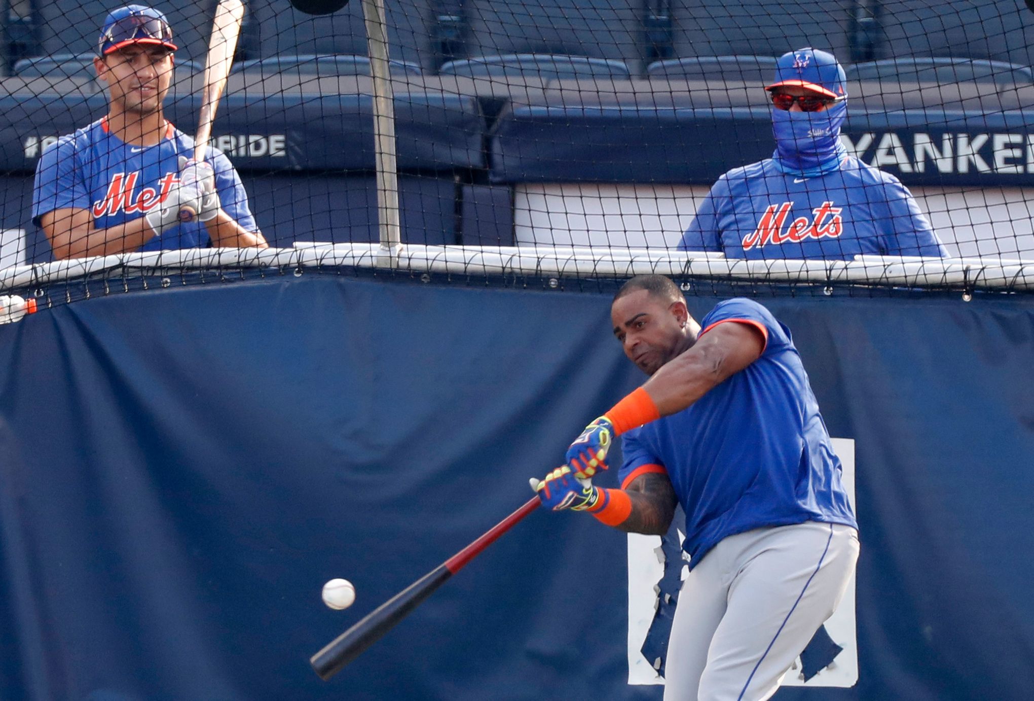 Atlanta's New Ballpark Has Pitchers Sweating - The New York Times