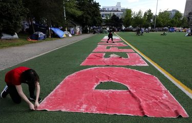 “Defund SPD” letters are secured to the turf at Bobby Morris Playfield at the CHOP.


Scenes from CHOP, the Capitol Hill protest zone formerly known as CHAZ, where an early-morning shooting has left one dead, one critically injured.

Saturday June 20, 2020 214310