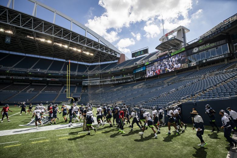 Photos: Seahawks mock game at Lumen Field, Seahawks