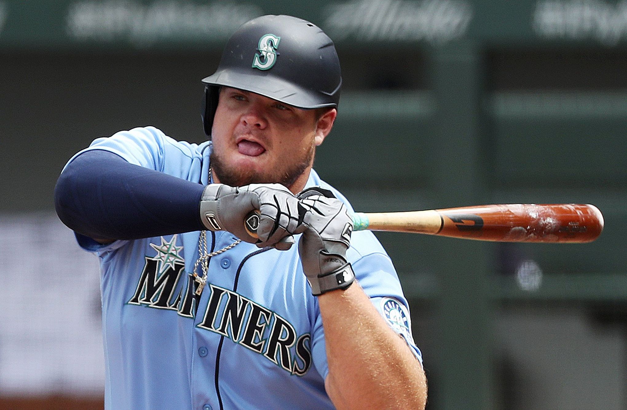 Mariners designate slumping Vogelbach for assignment