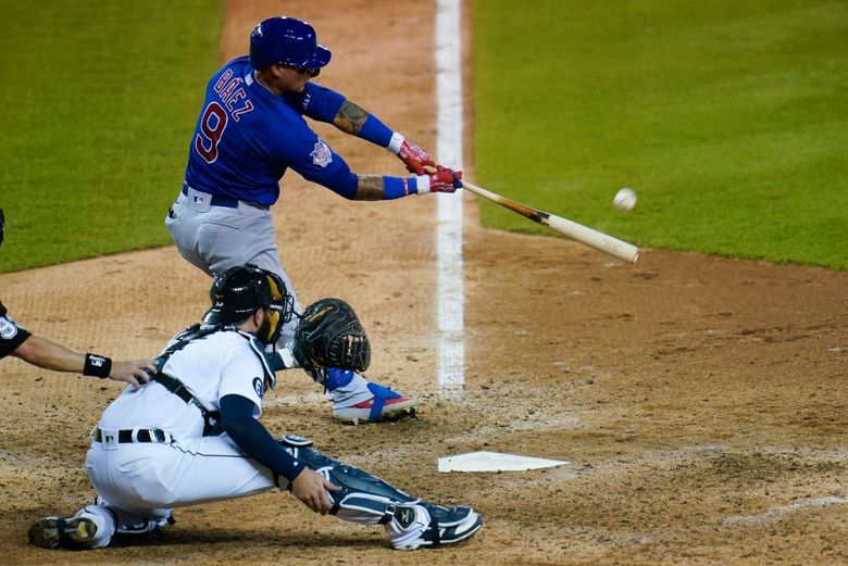 Javier Baez hits his first homer with the Tigers 