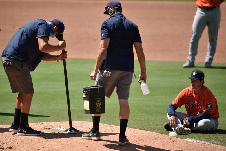 Kyle Tucker's late two-run homer lifts Houston Astros past Seattle