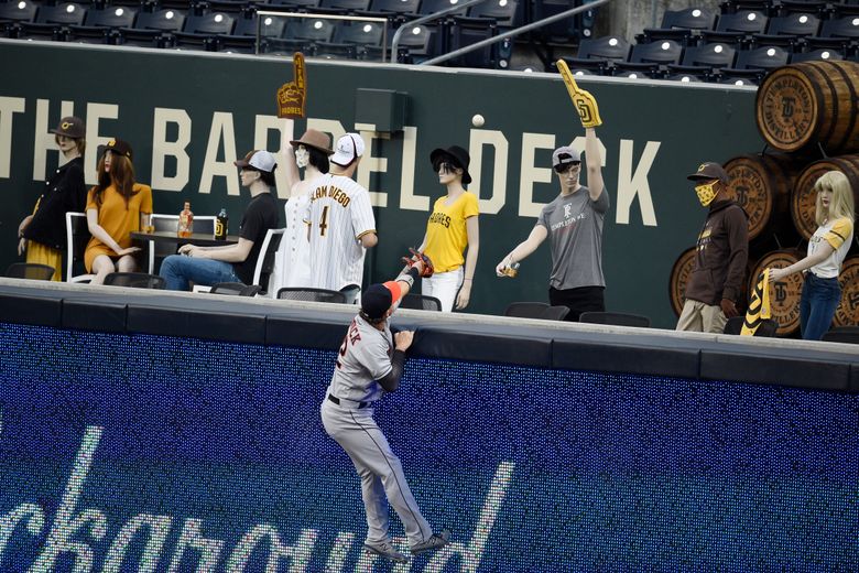 Slam Diego! Cronenworth hits Padres' 5th slam in 6 games