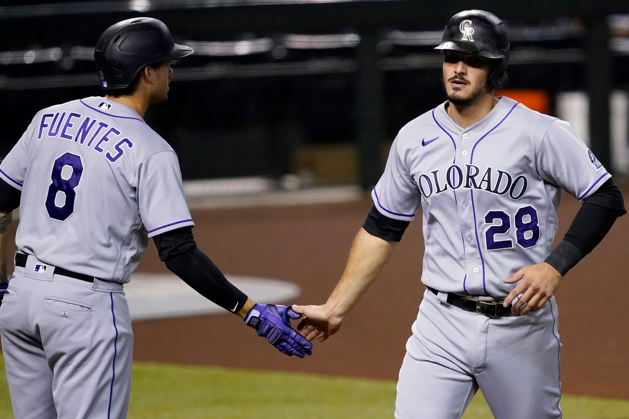 Rockies' Nolan Arenado wins his seventh straight Gold Glove