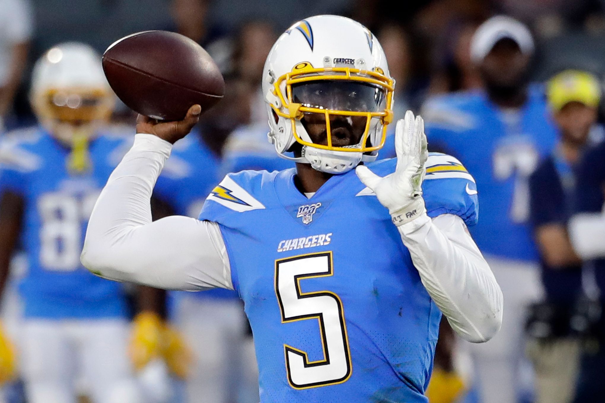 Chargers' Tyrod Taylor maintains same mentality as starter