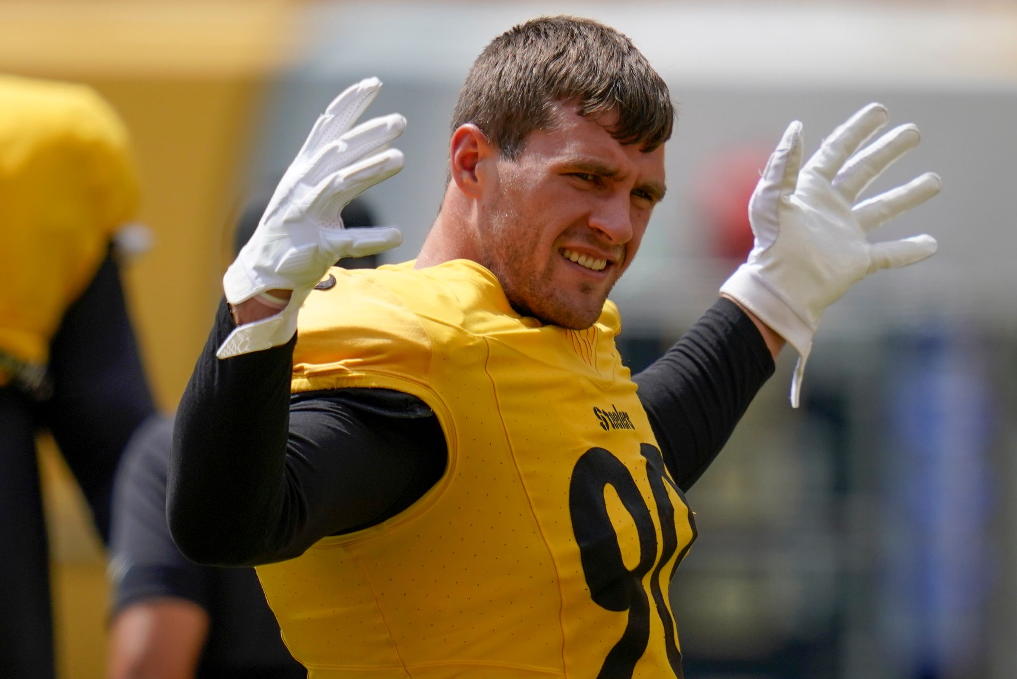 Here's your daily reminder that TJ Watt is better at football than