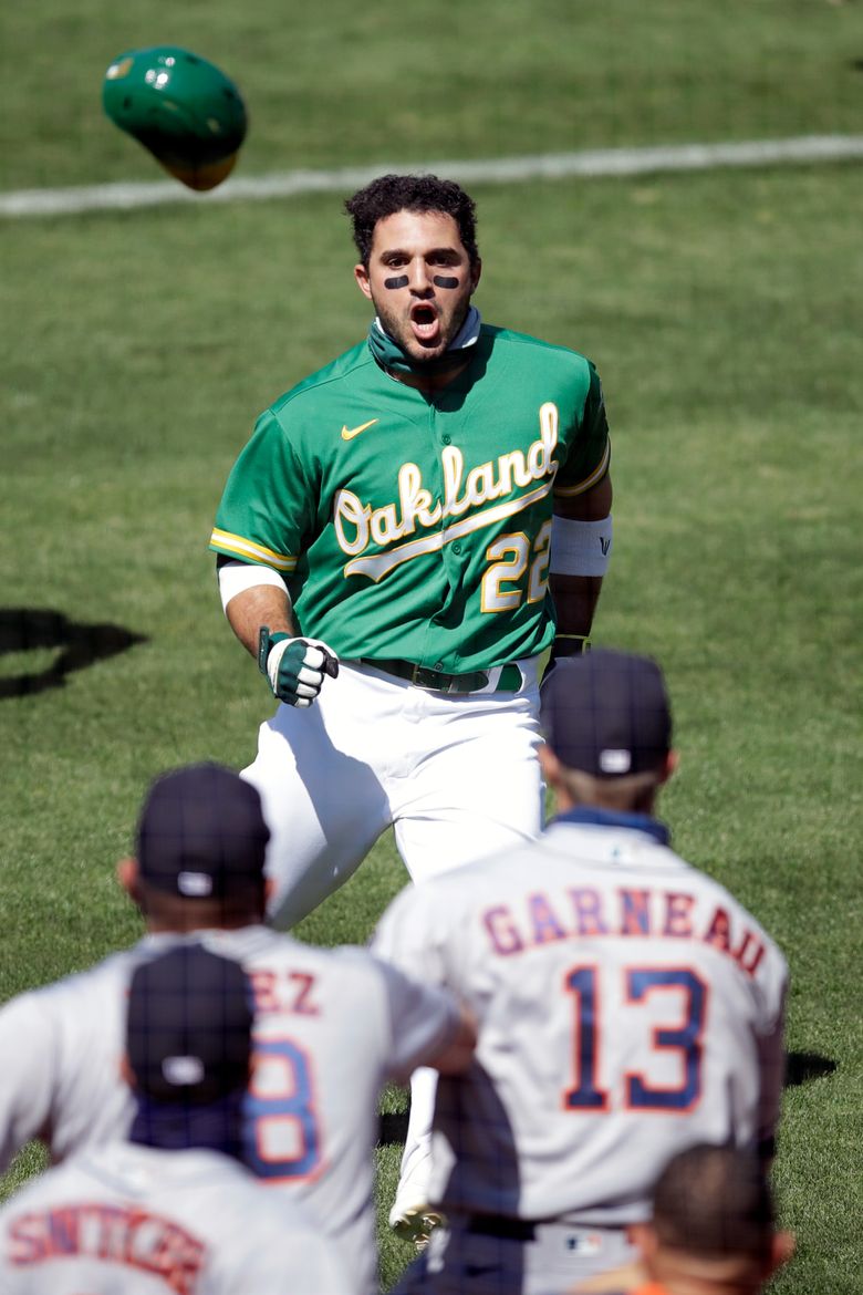 Astros, Athletics clear benches as rivals' tempers flare