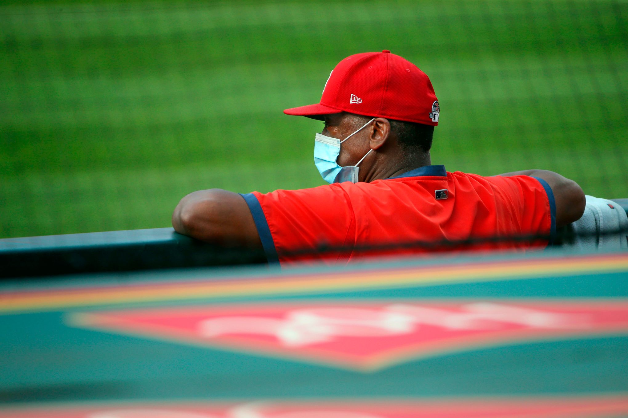 Cardinals coach Willie McGee returns home