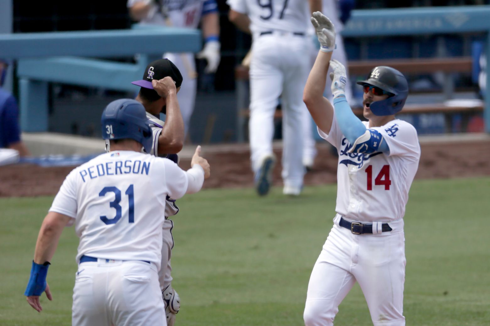 A.J. Pollock and Mookie Betts hit 3-run homers as Dodgers beat
