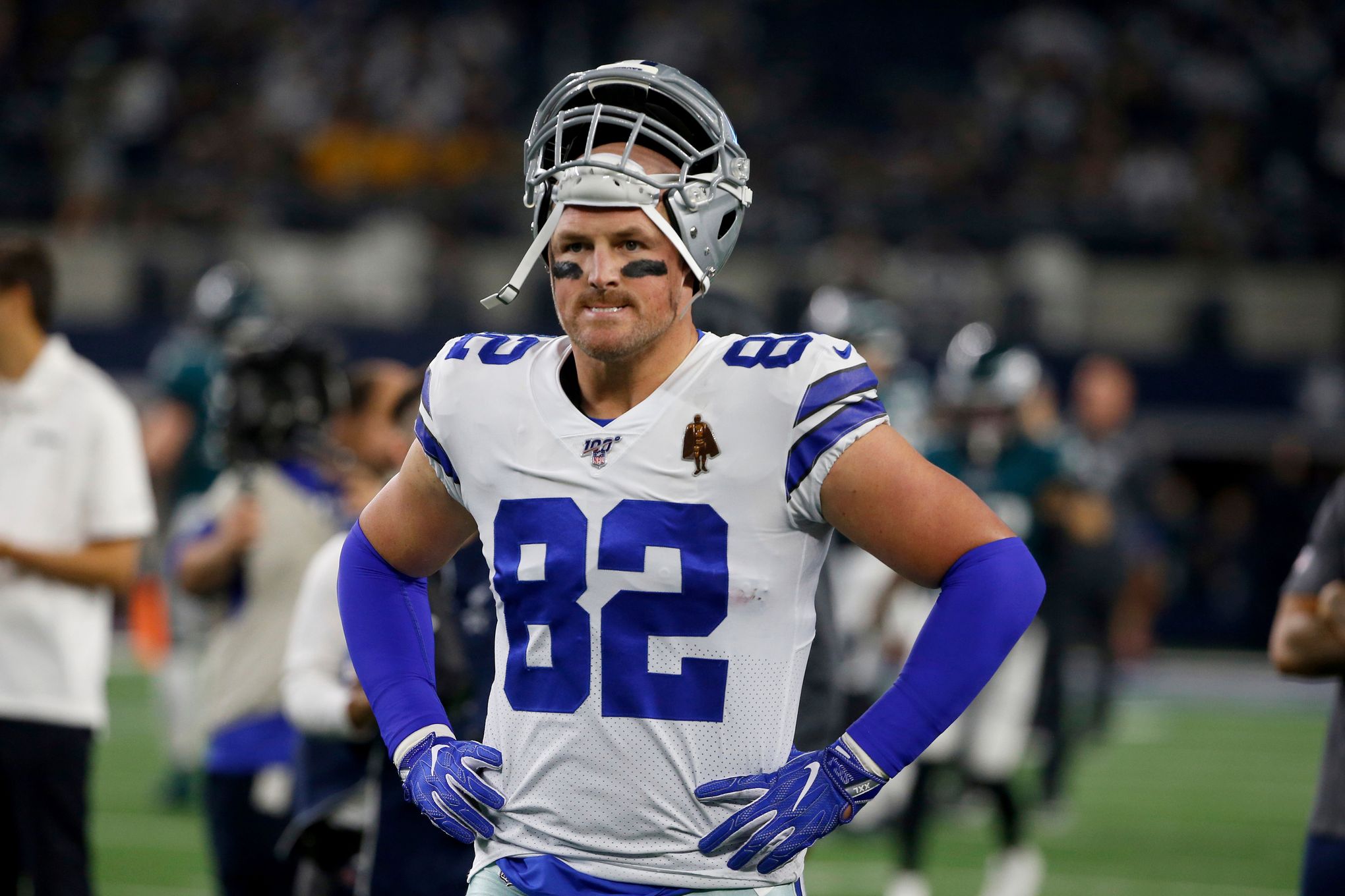 WATCH: TE Jason Witten catches first TD as a Raider