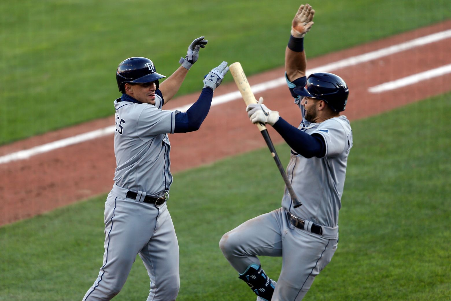 Tampa Bay Rays beat Toronto Blue Jays 7-5