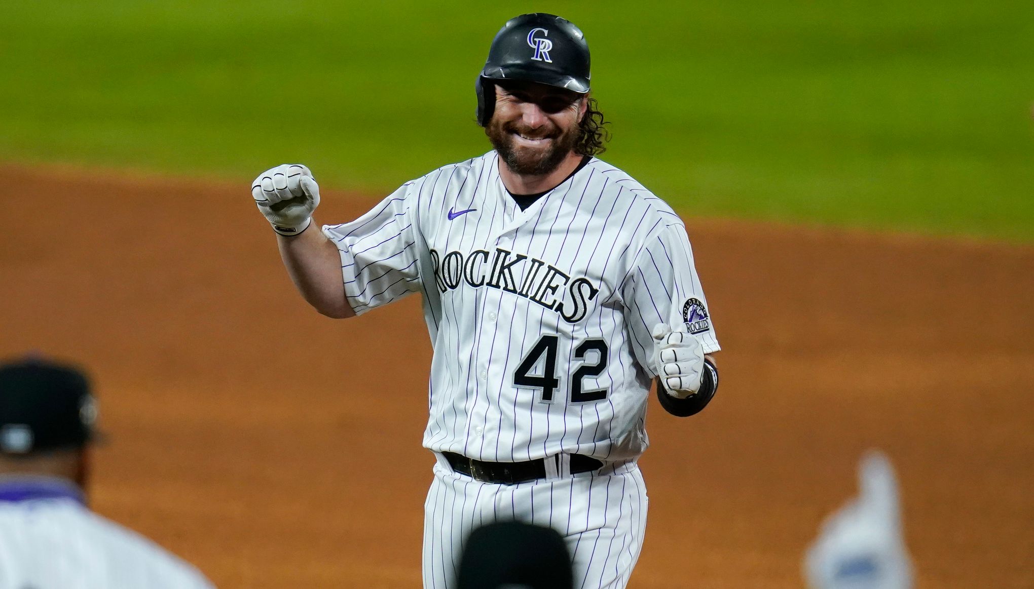 Rockies down Padres 4-3 in 10 innings