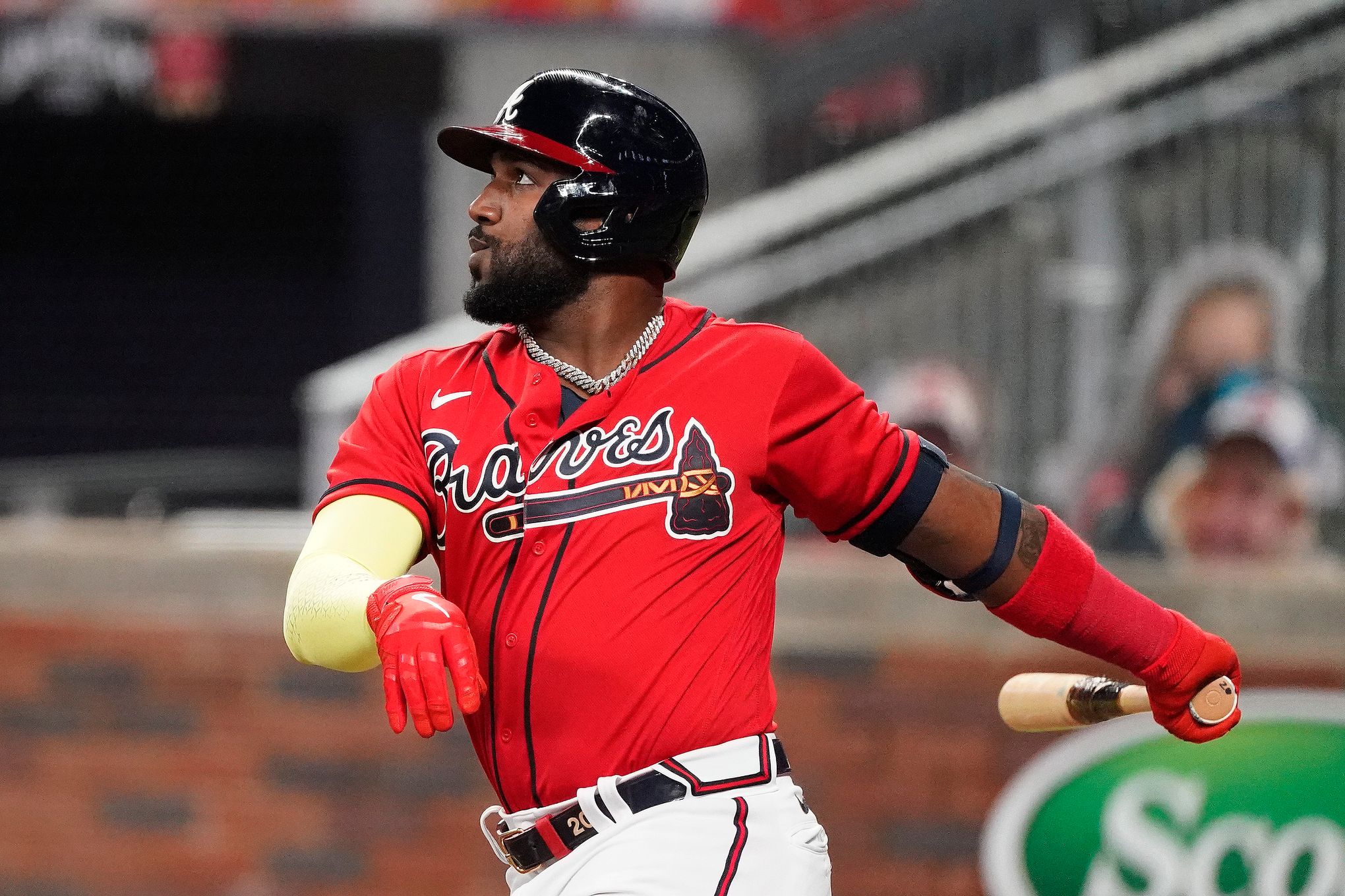 Marcell Ozuna's two-homer finale caps stunning resurgence as Braves set  more records - The Athletic