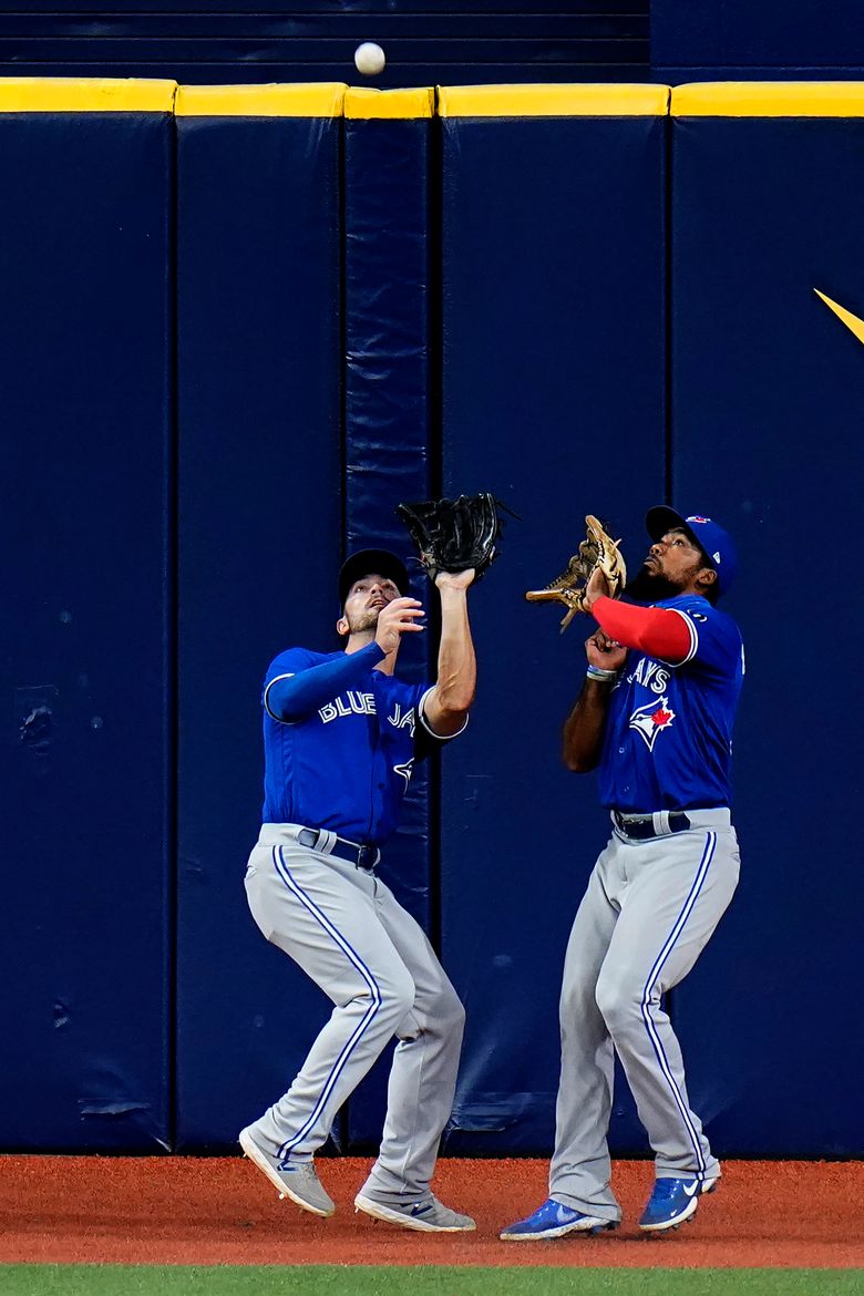 Grichuk hits 3-run homer in 7th, Blue Jays beat Rays 6-4