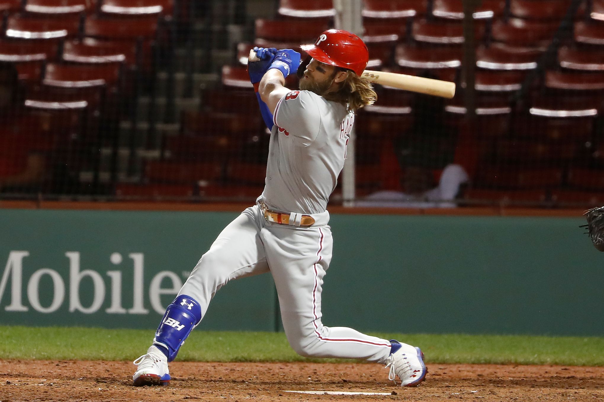 VIDEO: Rhys Hoskins Reveals Completely New Swing at Phillies