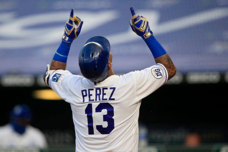 Perez scratched from Royals' lineup due to 'a little bit of blurry vision'  - The San Diego Union-Tribune