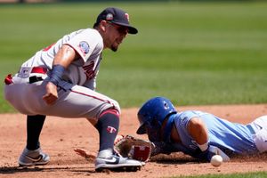 Cruz's late homer helps Twins beat Royals 5-4 - The San Diego Union-Tribune