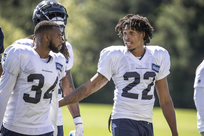 Watch the Seahawks prepare for this season at a public practice