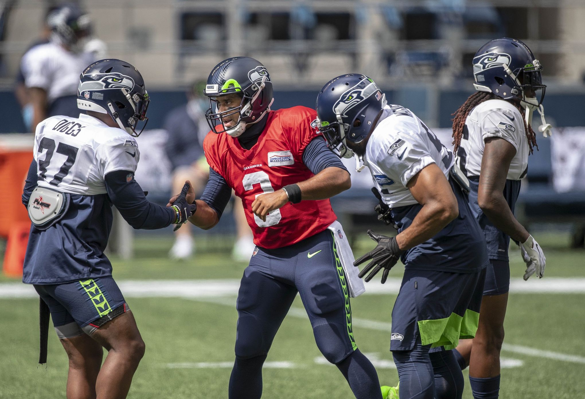 Offseason departures leave Lockett the 'old guy' in Seattle - The San Diego  Union-Tribune